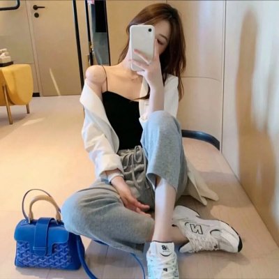 新奇的浪漫 封面
